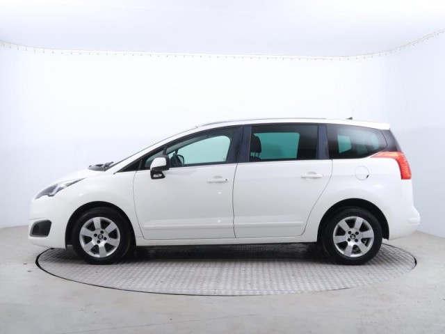 Peugeot 5008  1.6 HDi Active Pack