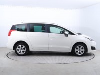 Peugeot 5008  1.6 HDi Active Pack