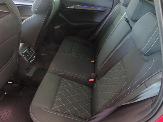Škoda Karoq  1.5 TSI Sportline