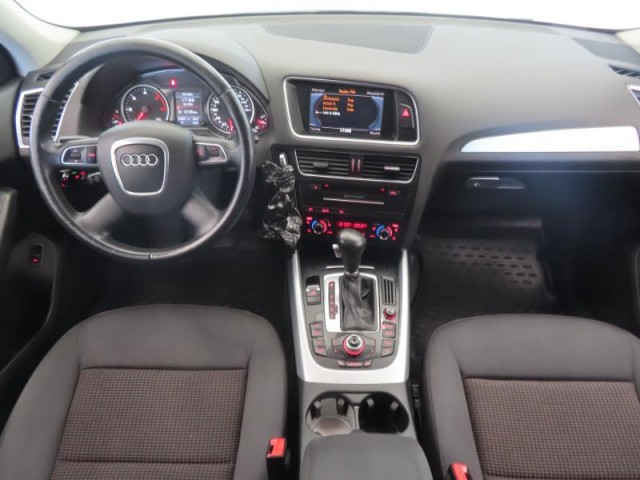 Audi Q5  2.0 TDI 