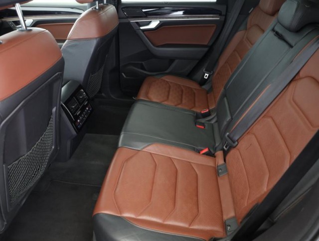 Volkswagen Touareg  3.0 V6 TSI 