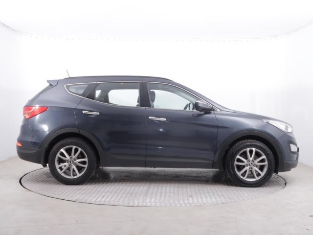 Hyundai Santa Fe  2.2 CRDi 