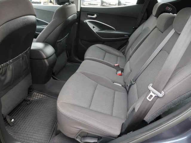 Hyundai Santa Fe  2.2 CRDi 