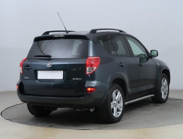 Toyota RAV 4  2.2 D-CAT 