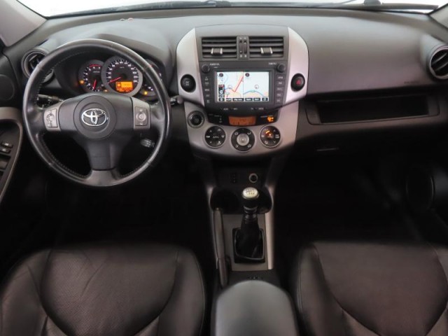 Toyota RAV 4  2.2 D-CAT 