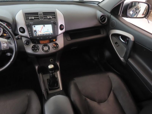 Toyota RAV 4  2.2 D-CAT 