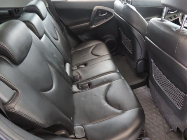 Toyota RAV 4  2.2 D-CAT 