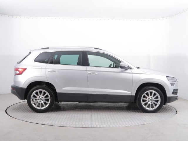 Škoda Karoq  1.5 TSI Style