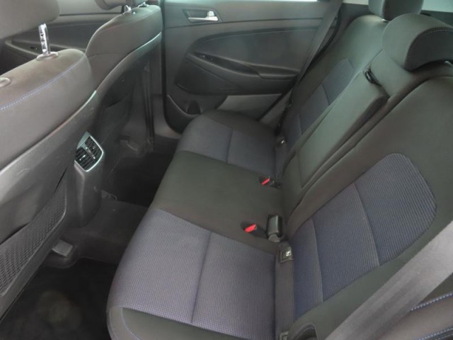 Hyundai Tucson  2.0 CRDi 