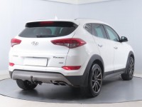 Hyundai Tucson  2.0 CRDi 