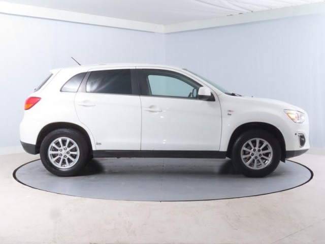 Mitsubishi ASX  1.6 MIVEC Invite