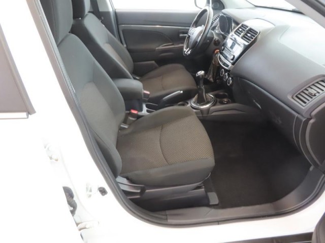 Mitsubishi ASX  1.6 MIVEC Invite