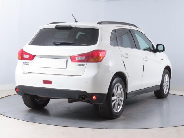 Mitsubishi ASX  1.8 DI-D 