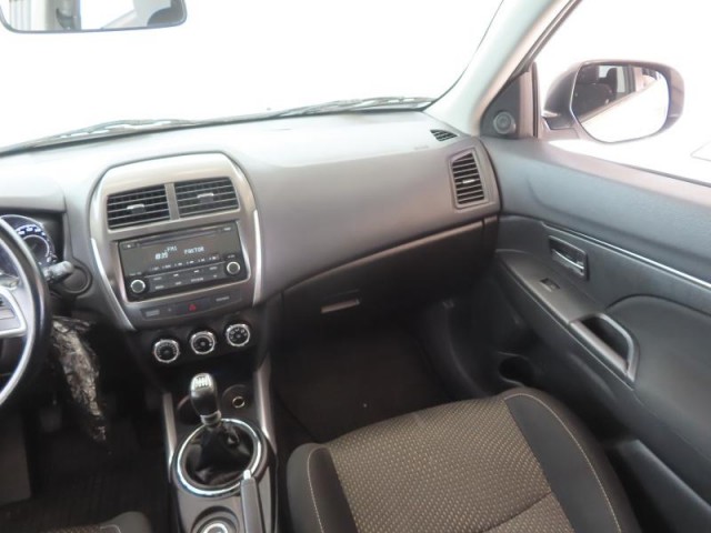 Mitsubishi ASX  1.8 DI-D 
