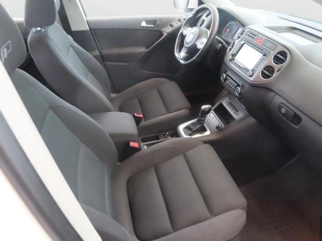 Volkswagen Tiguan  2.0 TSI R-Line