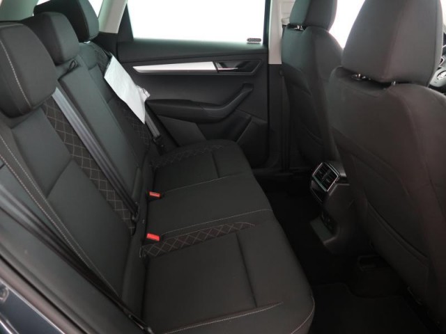 Škoda Karoq  1.5 TSI Ambition