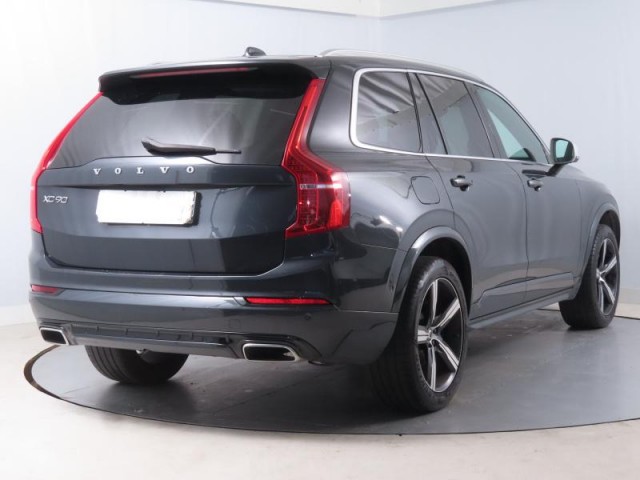 Volvo XC90  D5 AWD R-Design