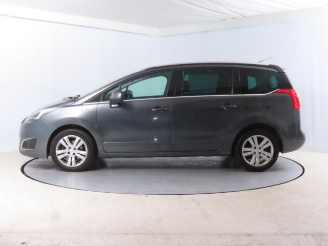 Peugeot 5008  1.6 BlueHDi 