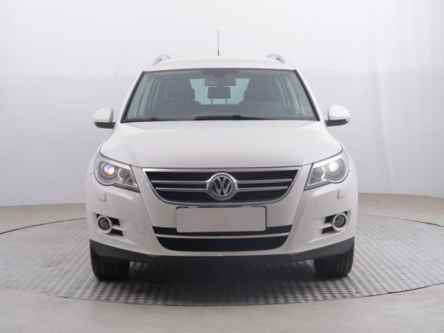 Volkswagen Tiguan  2.0 TSI 