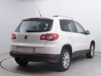 Volkswagen Tiguan  2.0 TSI 