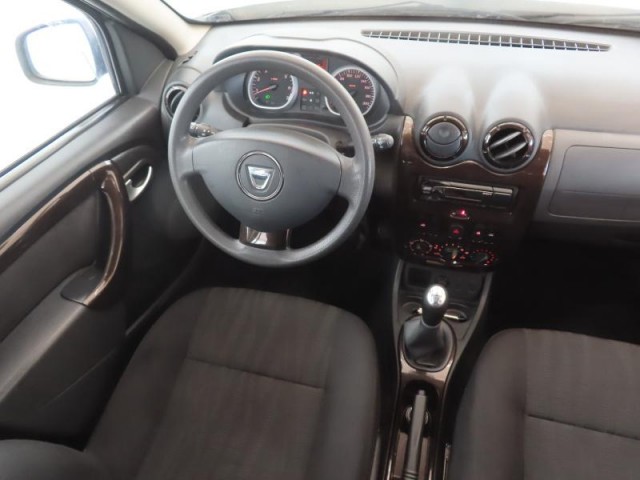 Dacia Duster  1.6 16V 