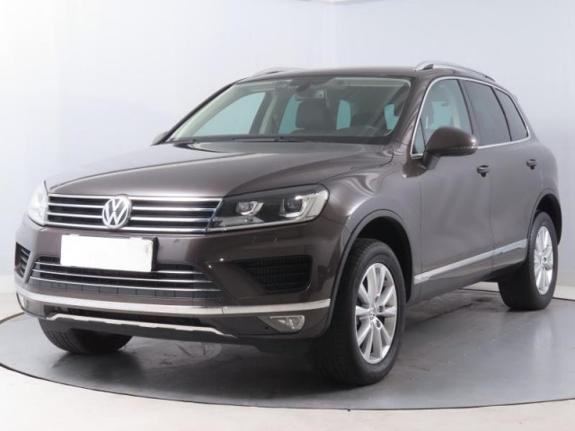 Volkswagen Touareg  3.0 TDI 