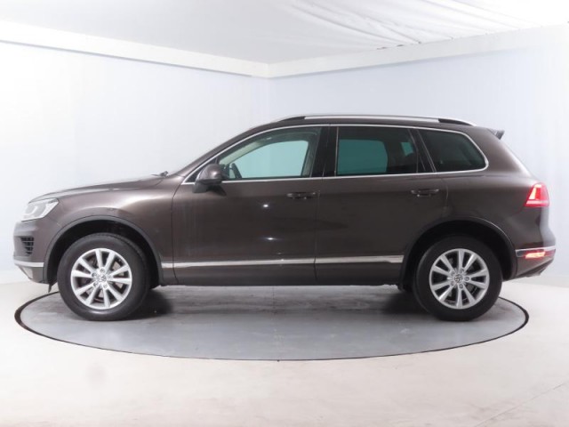 Volkswagen Touareg  3.0 TDI 