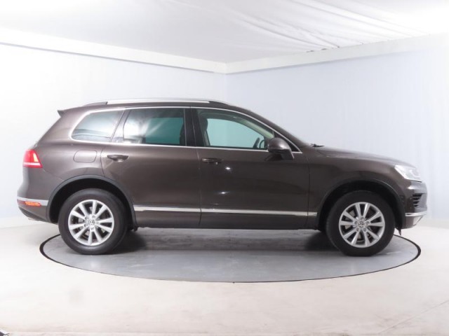 Volkswagen Touareg  3.0 TDI 