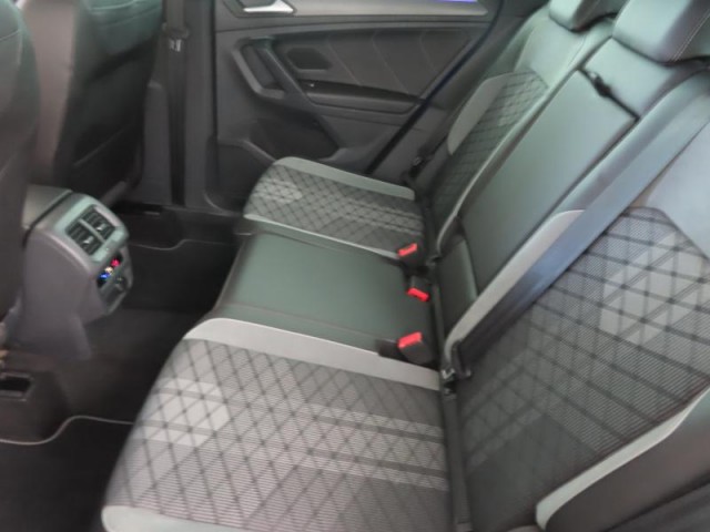 Volkswagen Tiguan  2.0 TSI R-Line
