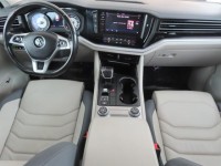 Volkswagen Touareg  3.0 TDI 