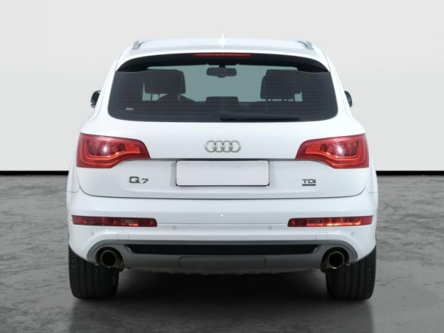 Audi Q7  3.0 TDI 