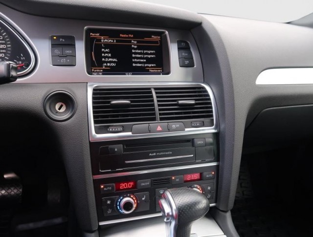 Audi Q7  3.0 TDI 
