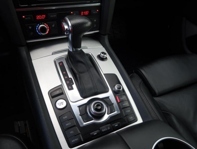 Audi Q7  3.0 TDI 