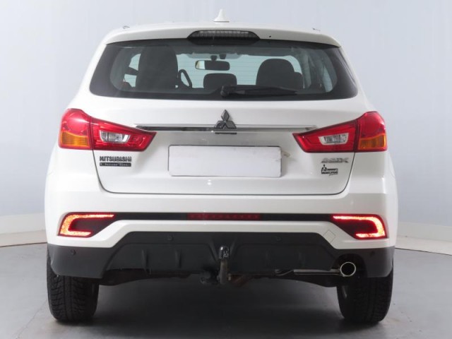 Mitsubishi ASX  1.6 MIVEC 