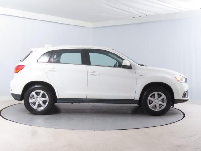 Mitsubishi ASX  1.6 MIVEC 