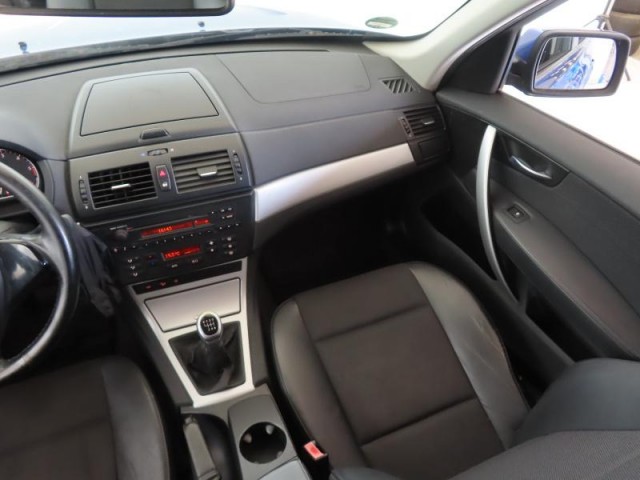 BMW X3  2.0d 