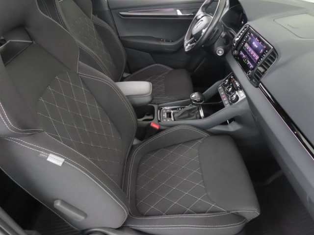 Škoda Karoq  2.0 TSI Sportline