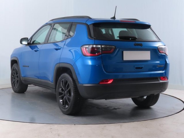 Jeep Compass  1.3 T-GDI Night Eagle