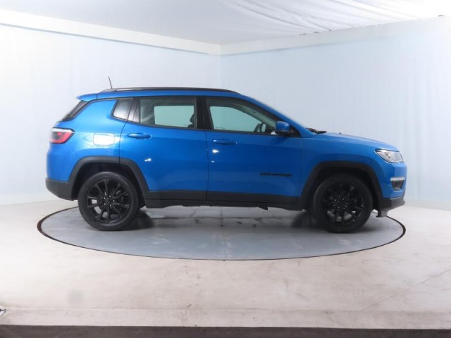Jeep Compass  1.3 T-GDI Night Eagle