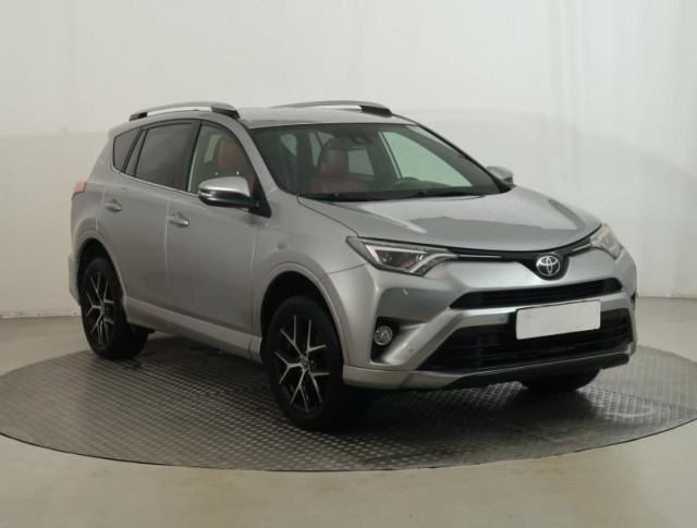 Toyota RAV 4  2.0 VVT-i Selection