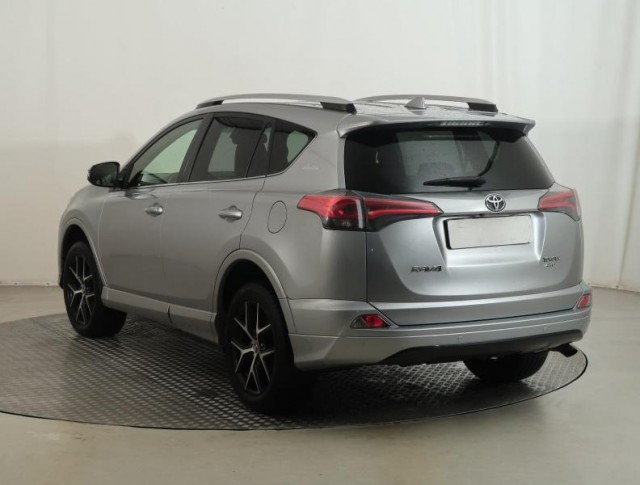 Toyota RAV 4  2.0 VVT-i Selection