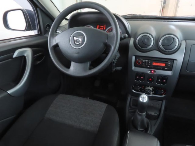 Dacia Duster  1.6 16V 