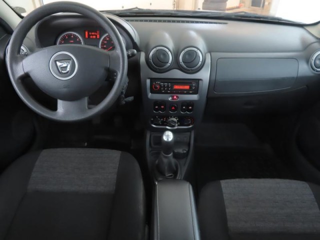Dacia Duster  1.6 16V 