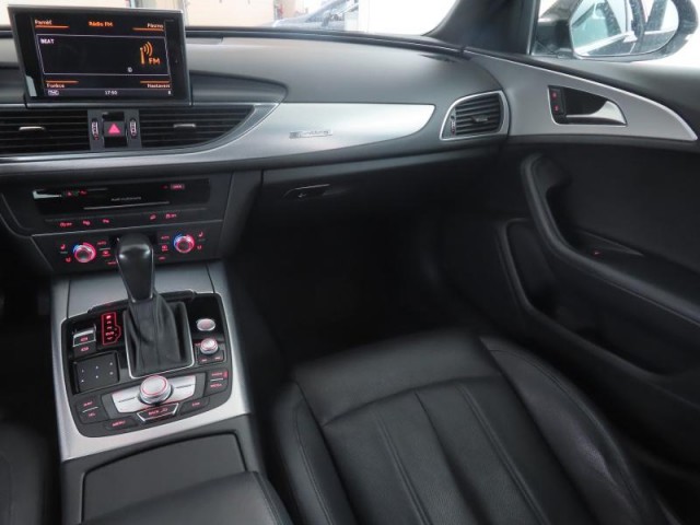 Audi A6 Allroad  3.0 TDI 
