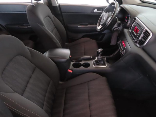 Kia Sportage  1.6 CRDi Top
