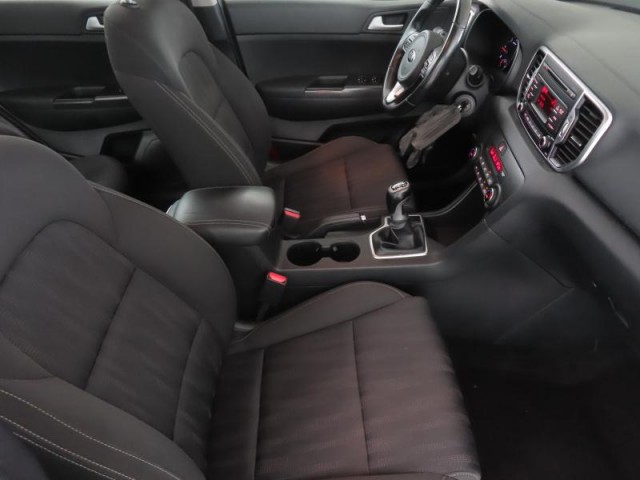 Kia Sportage  1.7 CRDi 