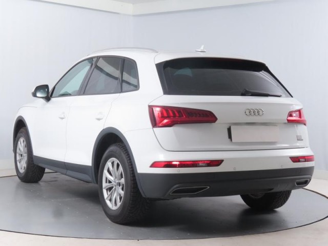 Audi Q5  2.0 TDI Exclusive