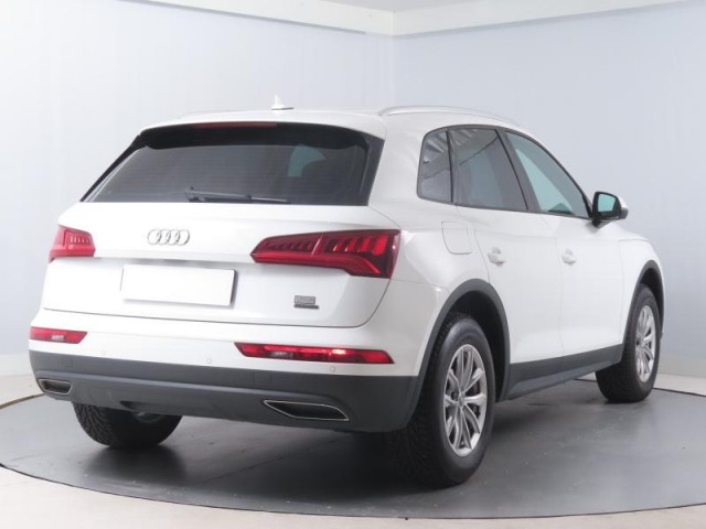 Audi Q5  2.0 TDI Exclusive