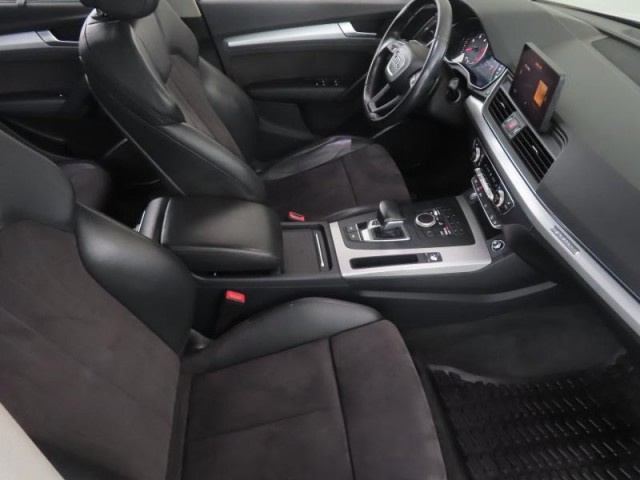 Audi Q5  2.0 TDI Exclusive