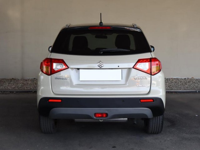 Suzuki Vitara  1.6 VVT Elegance